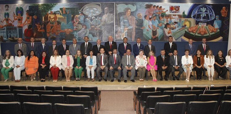 Fortalece la UAT su plan de trabajo institucional