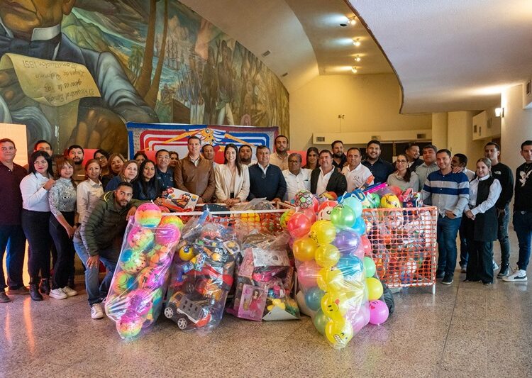 Promueve la UAT colecta de juguetes para celebrar el Día del Niño