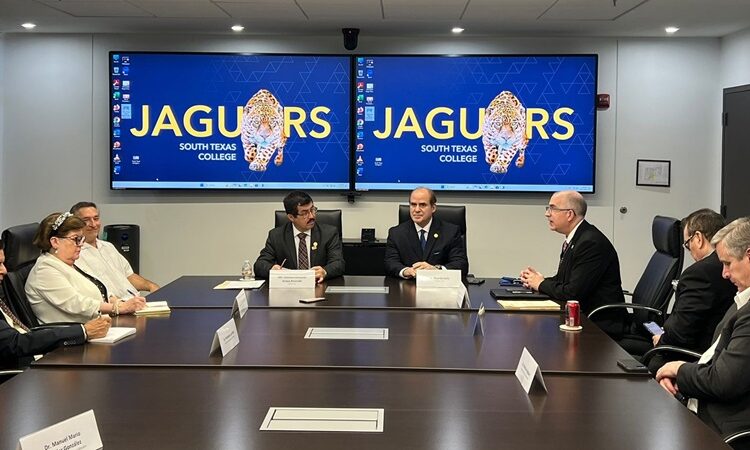 “Estamos haciendo historia entre la UAT y el South Texas College”: Dámaso Anaya