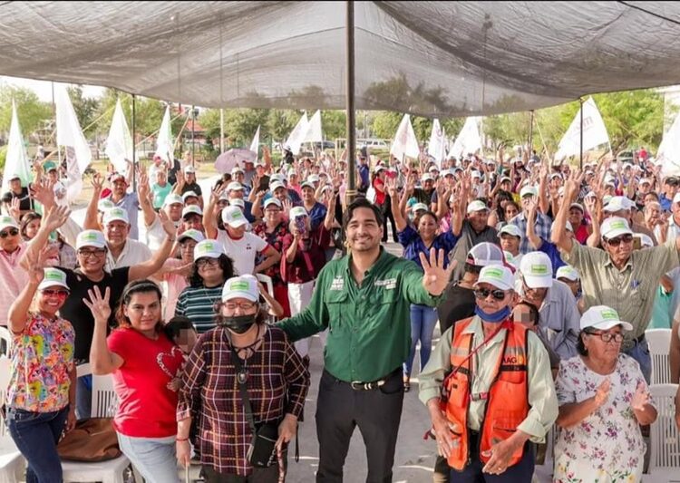 Apoyo Masivo Respaldando la Reelección de Carlos Peña Ortiz en Colonias Riberas de Rancho Grande