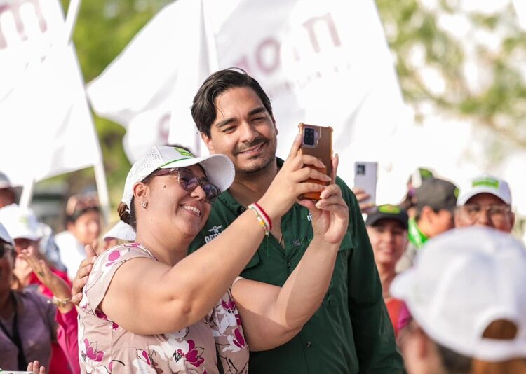 Apoyo Masivo Respaldando la Reelección de Carlos Peña Ortiz en Colonias Riberas de Rancho Grande