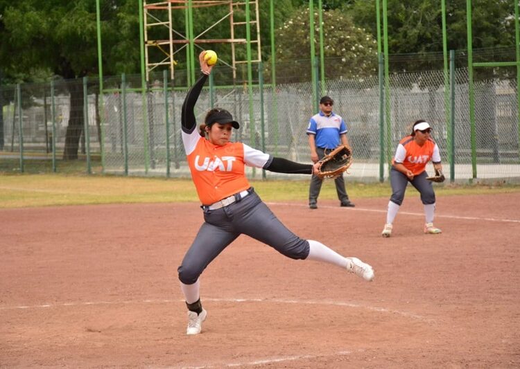 Avanza equipo femenil de softbol de la UAT, a Universiada Nacional