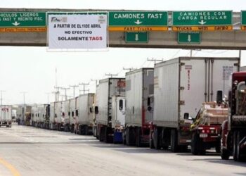 Bajo la lupa tráileres mexicanos en inspecciones de Texas