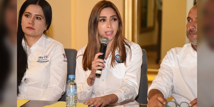 Buscará Marcela Unda optimizar el servicio de Transporte Público en Tampico