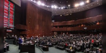 Oposición alista acción de inconstitucionalidad contra reformas a ‘Ley de Amparo’