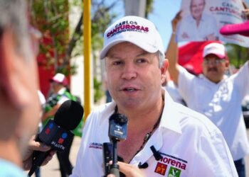 Impulsará Carlos Canturosas becas universales para niñas, niños y jóvenes