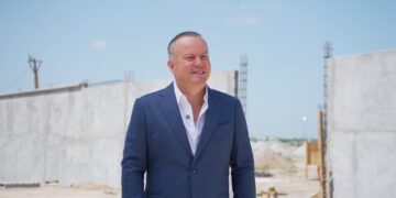 Impulsará Carlos Canturosas dinamismo comercial de Nuevo Laredo