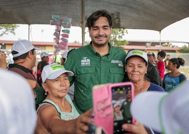Carlos Peña Ortiz, fue recibido con entusiasmo en su 3.er día de campaña