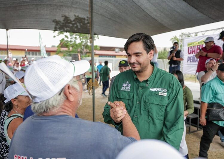Carlos Peña Ortiz, fue recibido con entusiasmo en su 3.er día de campaña