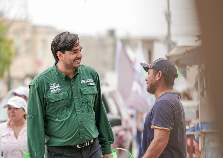 Carlos Peña Ortiz, fue recibido con entusiasmo en su 3.er día de campaña