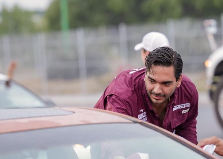 Carlos Peña arranca muy temprano cuarto día de campaña