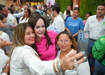 Refrenda Carmen Lilia compromisos con sector educativo; maestrías avalan a candidatos de la 4T