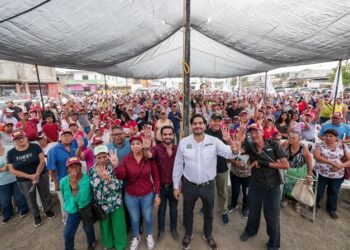 Ciudadanos respaldan programas y proyectos de Carlos Peña Ortiz