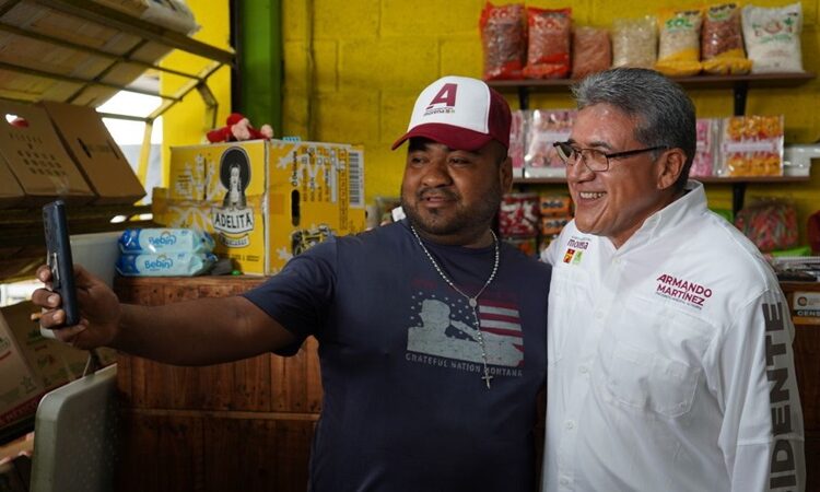 Comerciantes de la Central de Abastos respaldan proyecto de AMM