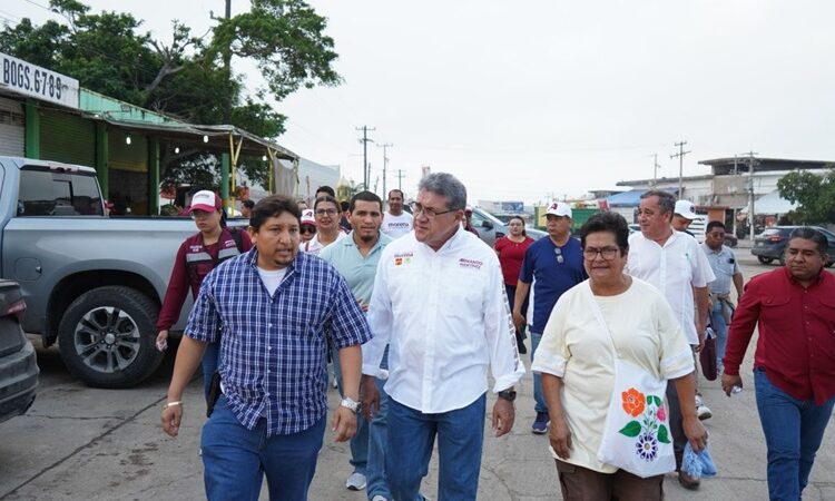 Comerciantes de la Central de Abastos respaldan proyecto de AMM
