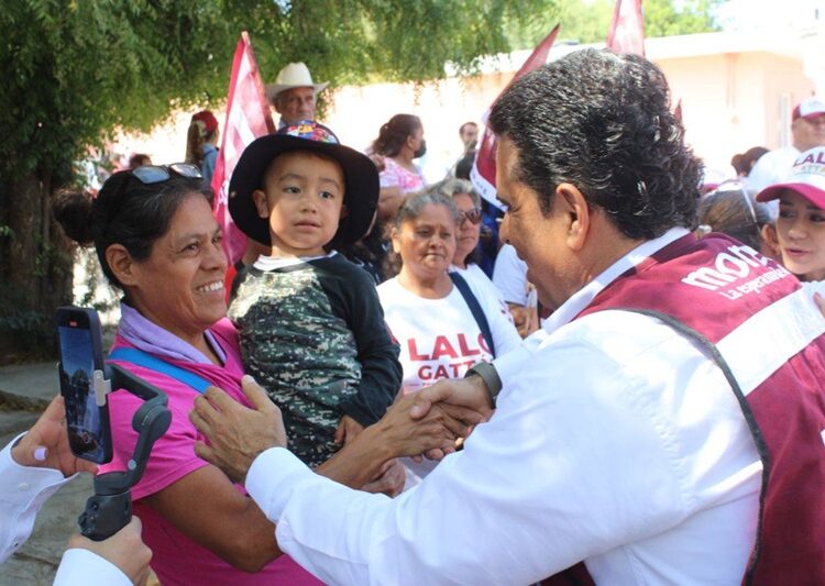 Crece ola guinda en Victoria y fortalece a Lalo Gattás