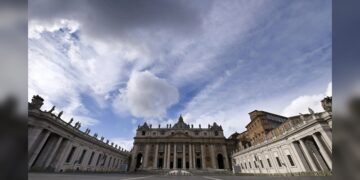 El Vaticano condena el cambio de sexo, la teoría de género y los vientres de alquiler
