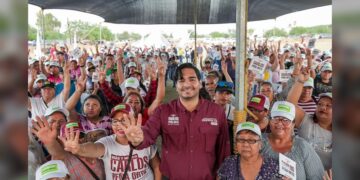 Fiesta de apoyo para Carlos Peña Ortiz en Colonia Beatriz Anaya