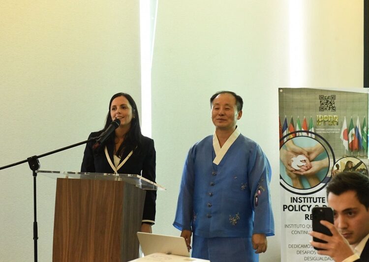 Firma DHIAC acuerdo de colaboración con fundaciones de México, Camerún y África