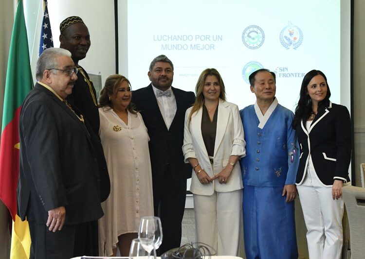 Firma DHIAC acuerdo de colaboración con fundaciones de México, Camerún y África