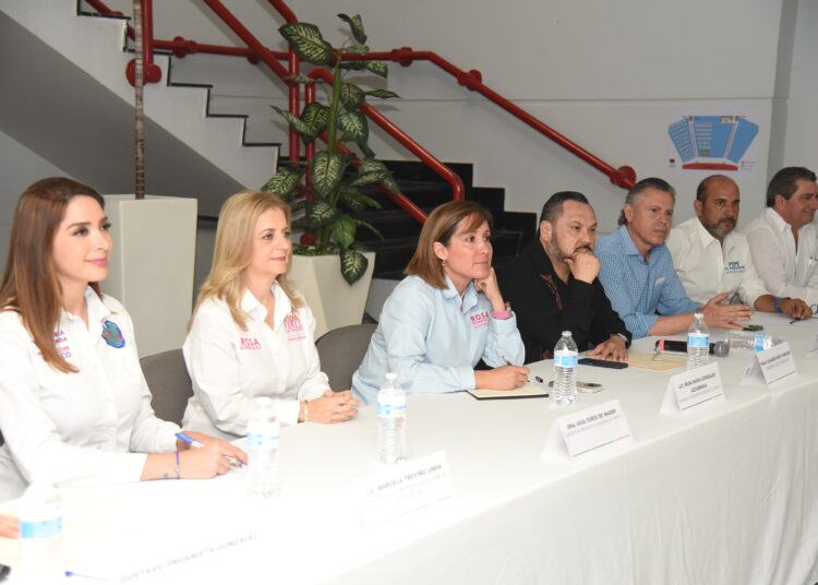 Habrá sinergia con empresarios locales en proyectos de obra pública, asegura Rosa González