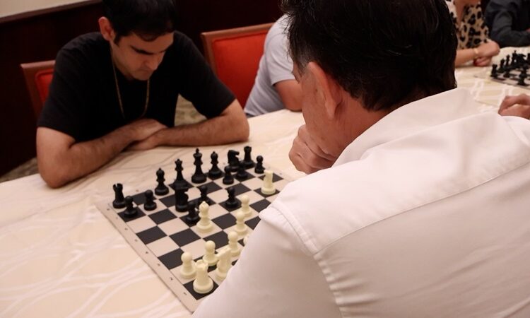 Impulsará “Geño” el ajedrez como estrategia para fortalecer capacidades de los estudiantes