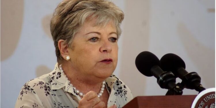 México rompe relaciones diplomáticas con Ecuador: SRE