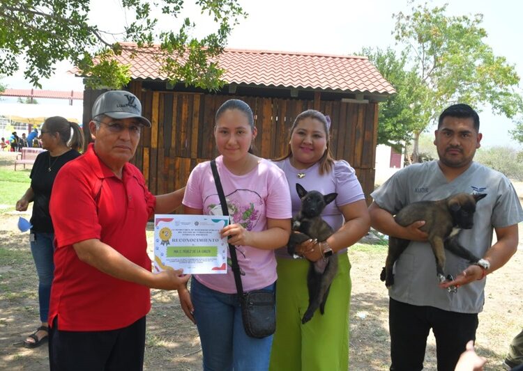 La SSPT premia a ganadores que nombraron a cachorros de la Guardia Estatal canina