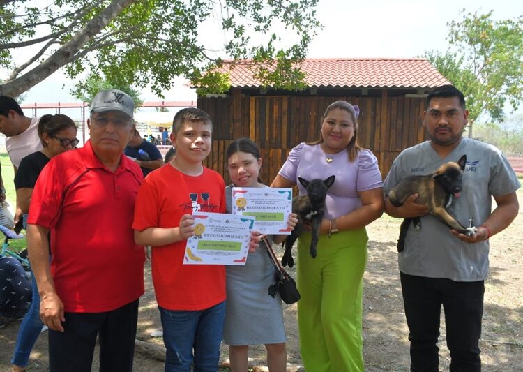La SSPT premia a ganadores que nombraron a cachorros de la Guardia Estatal canina