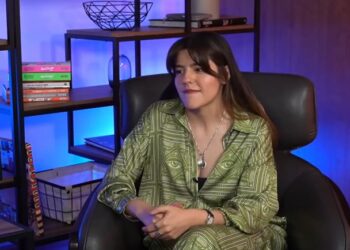 Acusan a novio de Lesslie Polinesia de presuntamente serle infiel con su exnovia