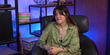 Acusan a novio de Lesslie Polinesia de presuntamente serle infiel con su exnovia