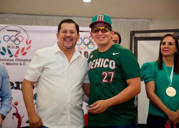 “Me comprometo a impulsar la actividad deportiva y ofrecer oportunidades de desarrollo”: Arturo