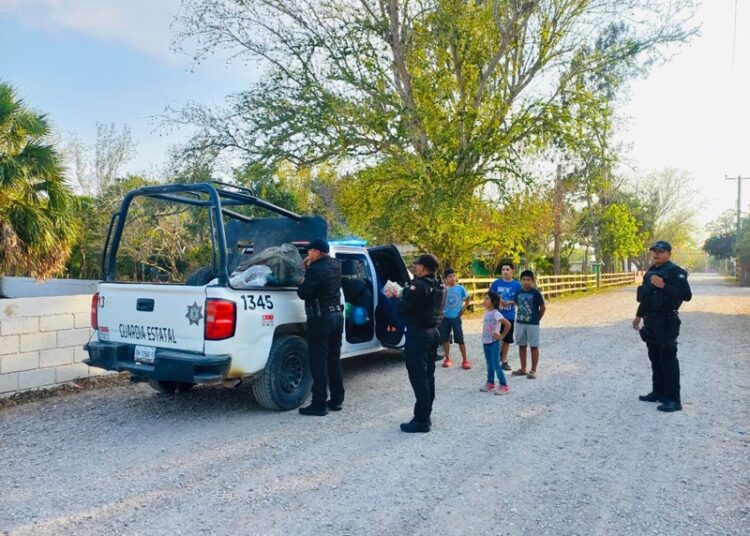 Menores de La Zamorina conmemoran Día del Niño y la Niña con la Guardia Estatal