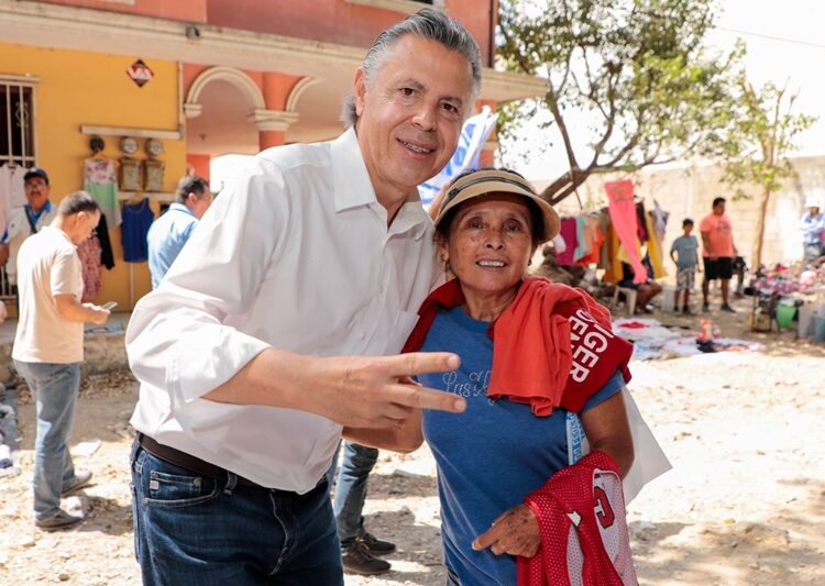 Necesario atender los rezagos urbanos y sociales, plantea Chucho Nader