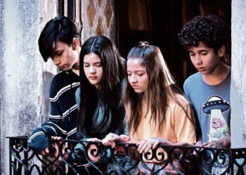 Cine para niños, una tarea poco atractiva para los adultos