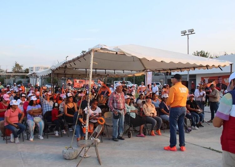 Piden a Rigo Ramos rescatar plazas públicas y áreas verdes