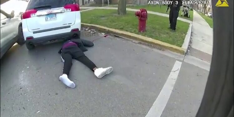 Policías de Chicago matan a un hombre en un control de tráfico