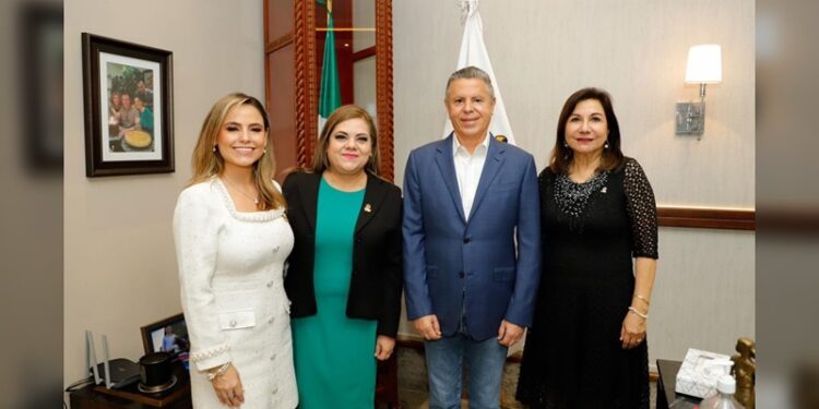 Distribuye DIF Tampico despensas a grupos vulnerables