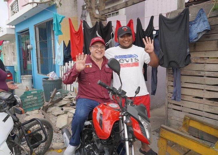 Recorre Armando Martínez el sector Laguna de la Puerta