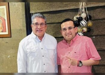 Recula Ciro Hernández y se suma al proyecto de Armando Martínez, por ser el mejor alcalde