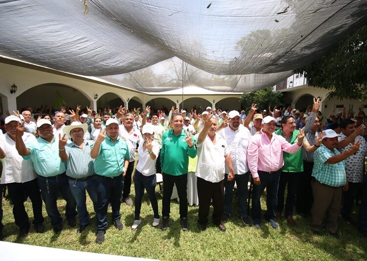 Se compromete “Geño” a impulsar reapertura del Ingenio y modernizar la región cañera