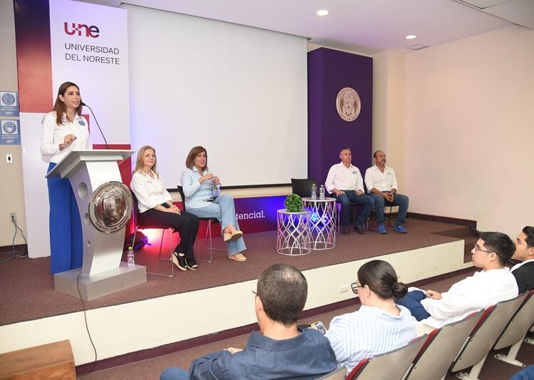 Se pronuncia Marcela Unda por una mejora integral en el Sistema de Salud