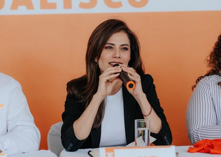 Se suma regidora Gabriela Contreras al proyecto de Verónica Delgadillo