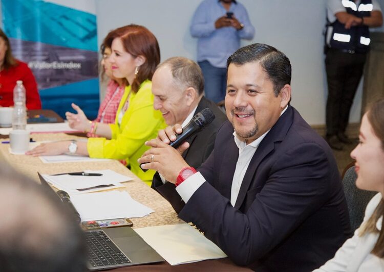 “Se unen empresarios de Reynosa y Matamoros al proyecto de Fuerza y Corazón por México”: Arturo