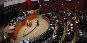 Senado declara improcedente desaparición de poderes en 3 estados