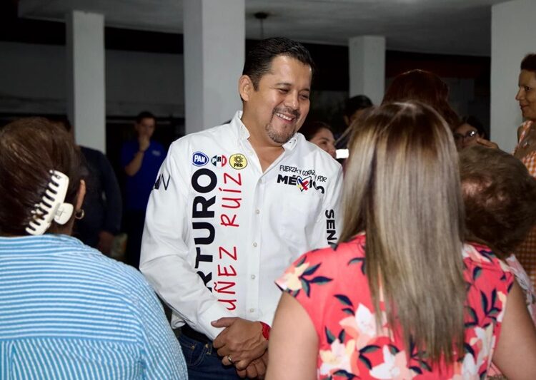 Sigue avanzando Arturo Núñez Ruiz al Senado, familias matamorenses lo respaldan