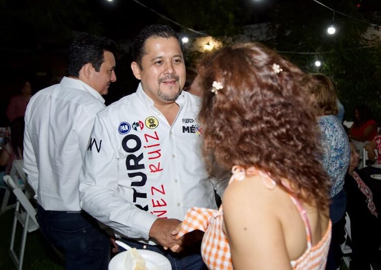 Sigue avanzando Arturo Núñez Ruiz al Senado, familias matamorenses lo respaldan