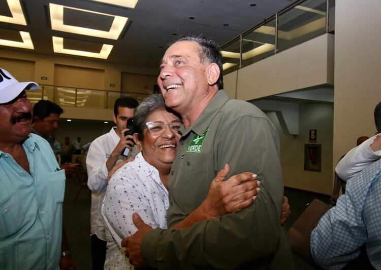 “Vamos por mejores salarios y mas bienestar para todos”: Eugenio