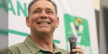 “Vamos por mejores salarios y mas bienestar para todos”: Eugenio