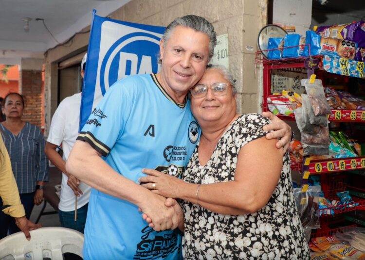 Chucho Nader recorre Miramapolis en Ciudad Madero